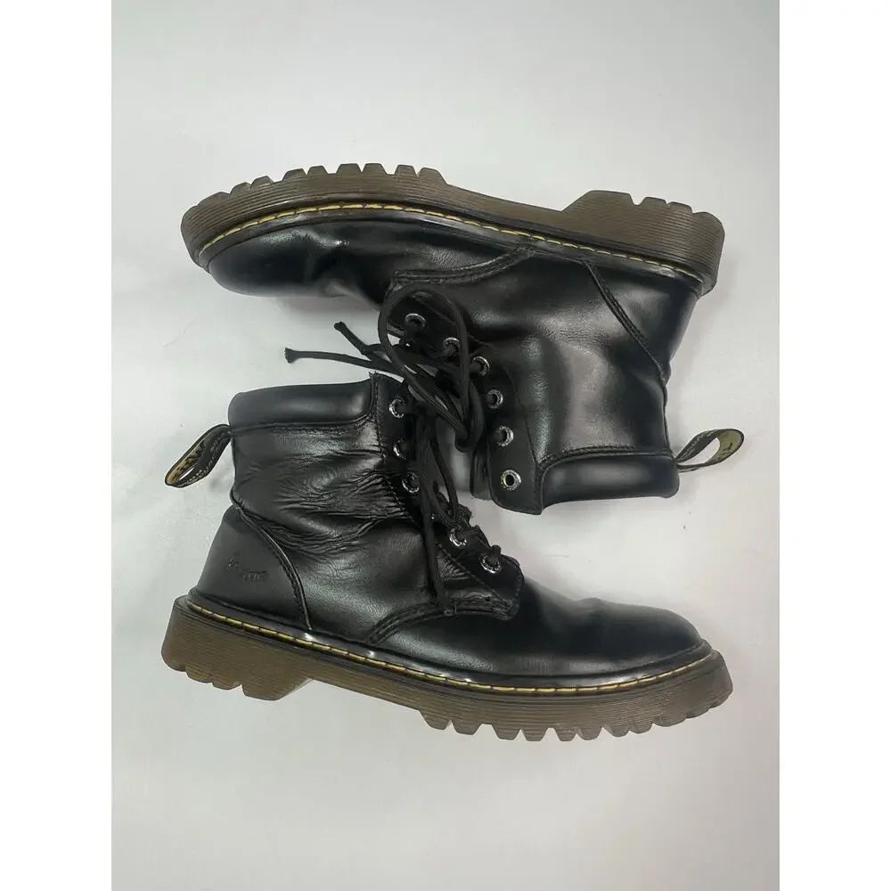 Dr. Martens Cartor Black Leather Ankle Boots Lace-Up Classic Women’s 9 Men’s 8